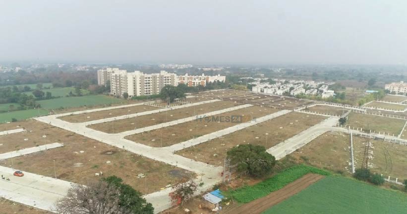 Mahalaxmi Nagar X-cover-06